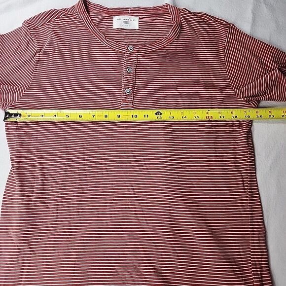 Sol Angeles Henley Short Sleeve Red/White T-Shirt Men Size Medium‎ - Picture 5 of 8